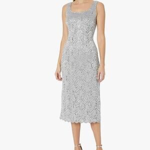 NWT MSRP$159  R&M Richards Women's Lace Embellished Evening Dress size 16